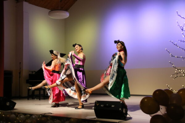 Tantsuklubi R.E.D etteaste 1